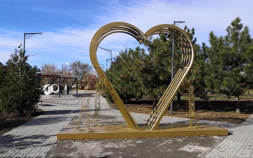 Пешеходную зону благоустроили в&nbsp;парке &laquo;Атаман&raquo; Егорлыкского района на&nbsp;Дону