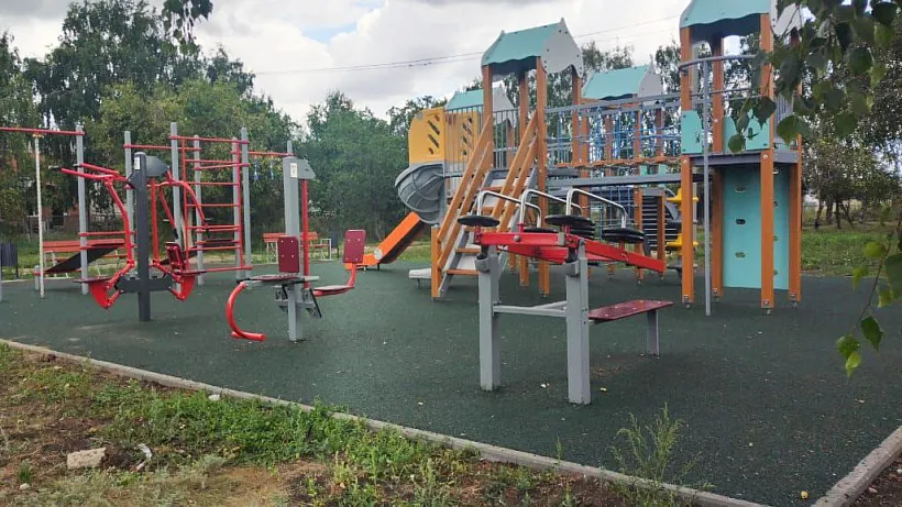 В&nbsp;Красноярском районе Самарской области открыли детскую площадку