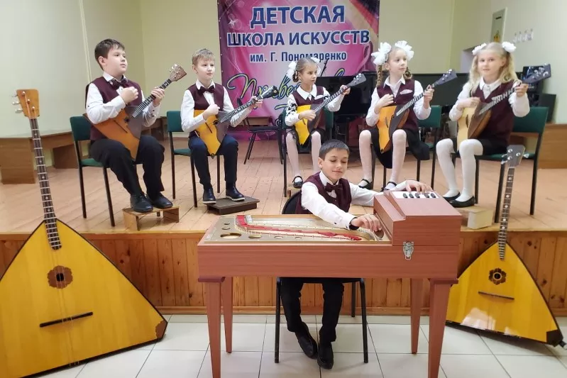 Детская школа искусств в&nbsp;Краснодаре получила новые музыкальные инструменты