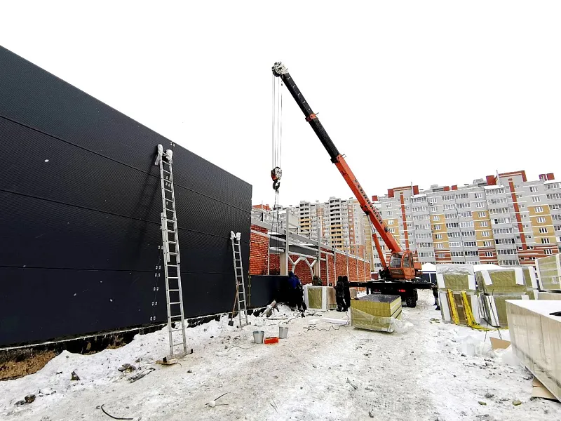 В&nbsp;Чебоксарах продолжается строительство крытого катка