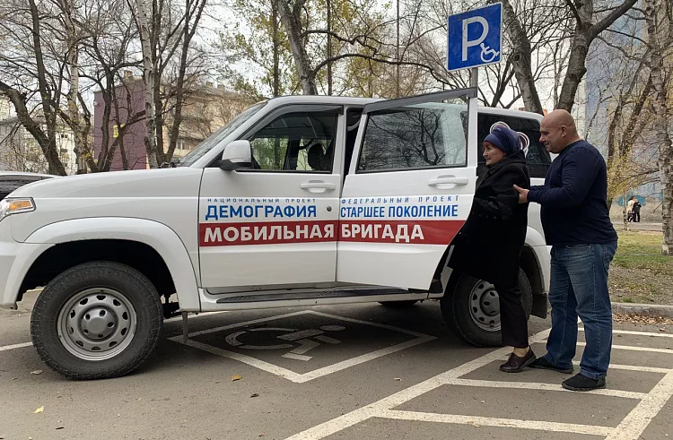 Выездные бригады помогли 3,3&nbsp;тысячи пенсионеров в&nbsp;Приморье посетить врачей