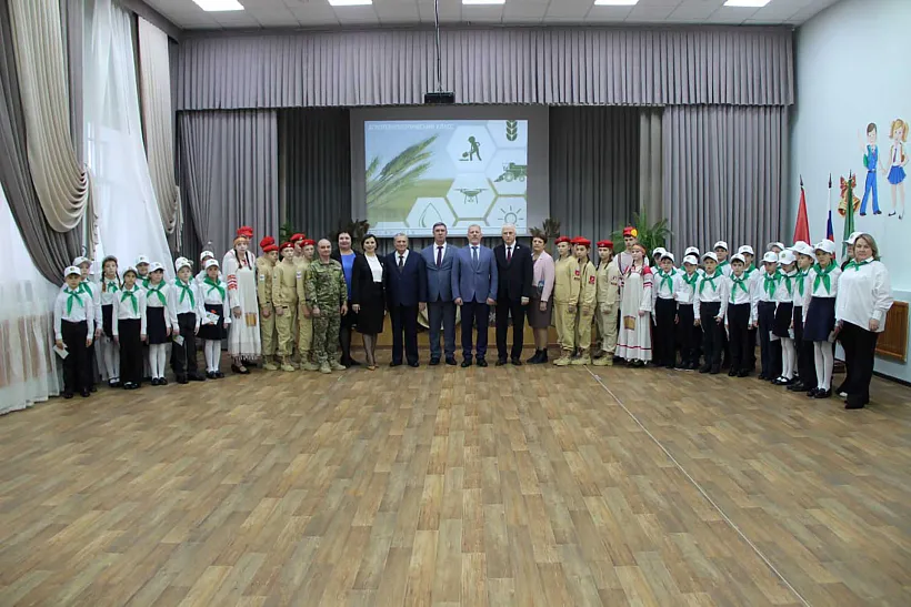 В&nbsp;школе села Нижняя Тавда в&nbsp;Тюменской области открылся агротехкласс