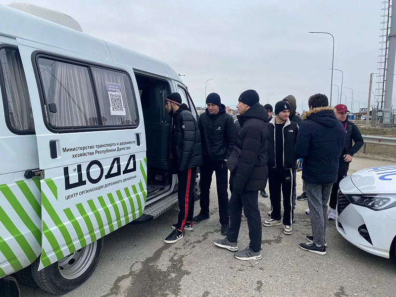 Студенты автомобильного колледжа Махачкалы посетили выездное занятие