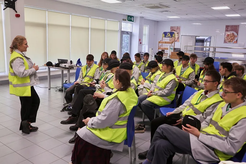 Петербургские школьники попробовали себя в&nbsp;роли сотрудников автозавода