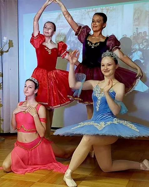 В&nbsp;Приморском районе Санкт-Петербурга прошел &laquo;Пушкинский бал&raquo;