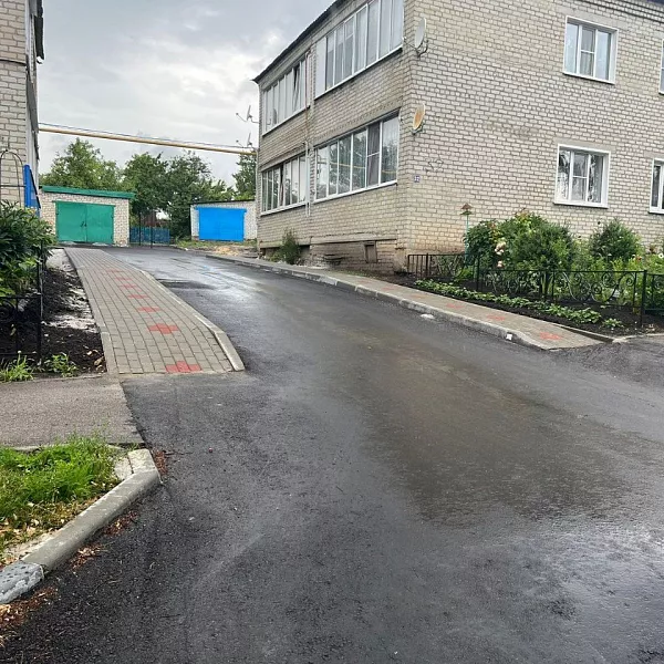 В&nbsp;Нижнедевицке Воронежской области привели в&nbsp;порядок дворовые территории