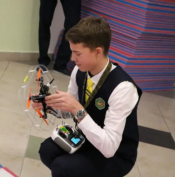 В&nbsp;Рассказове Тамбовской области школьники научились управлять дронами