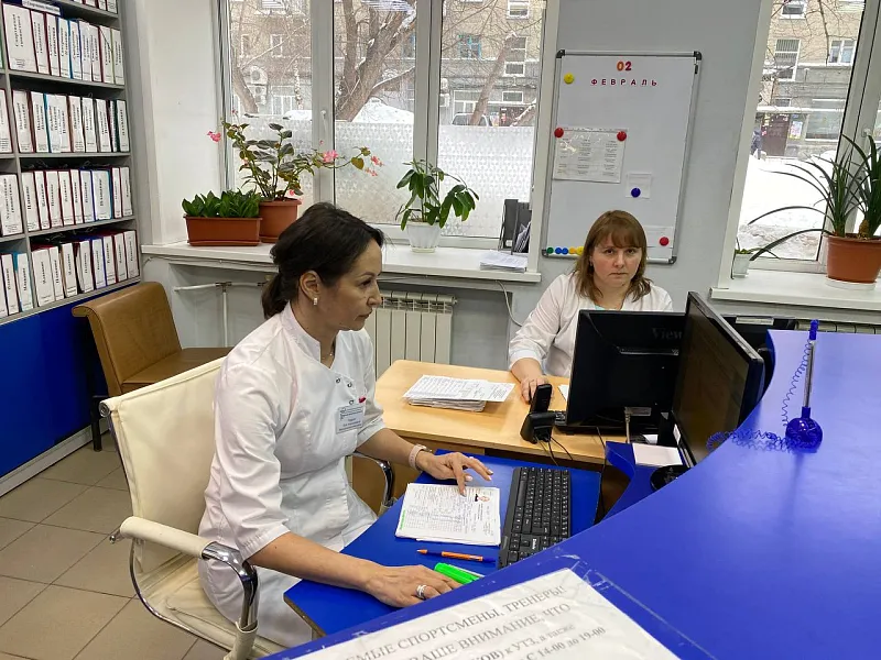 Новые поликлиники в&nbsp;Новосибирске укомплектованы медперсоналом на&nbsp;95%