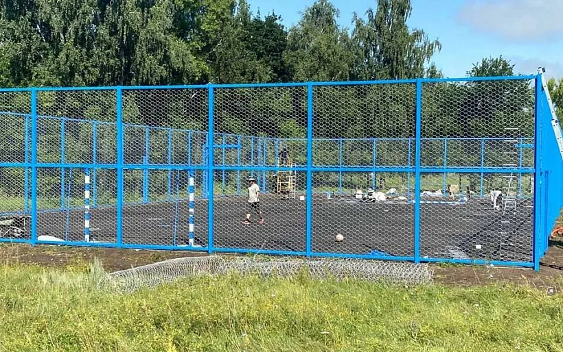 В&nbsp;Красном Поселении Самарской области открылась спортплощадка