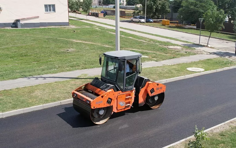 В&nbsp;Грозном завершается ремонт дороги на&nbsp;улице Ашхабадской