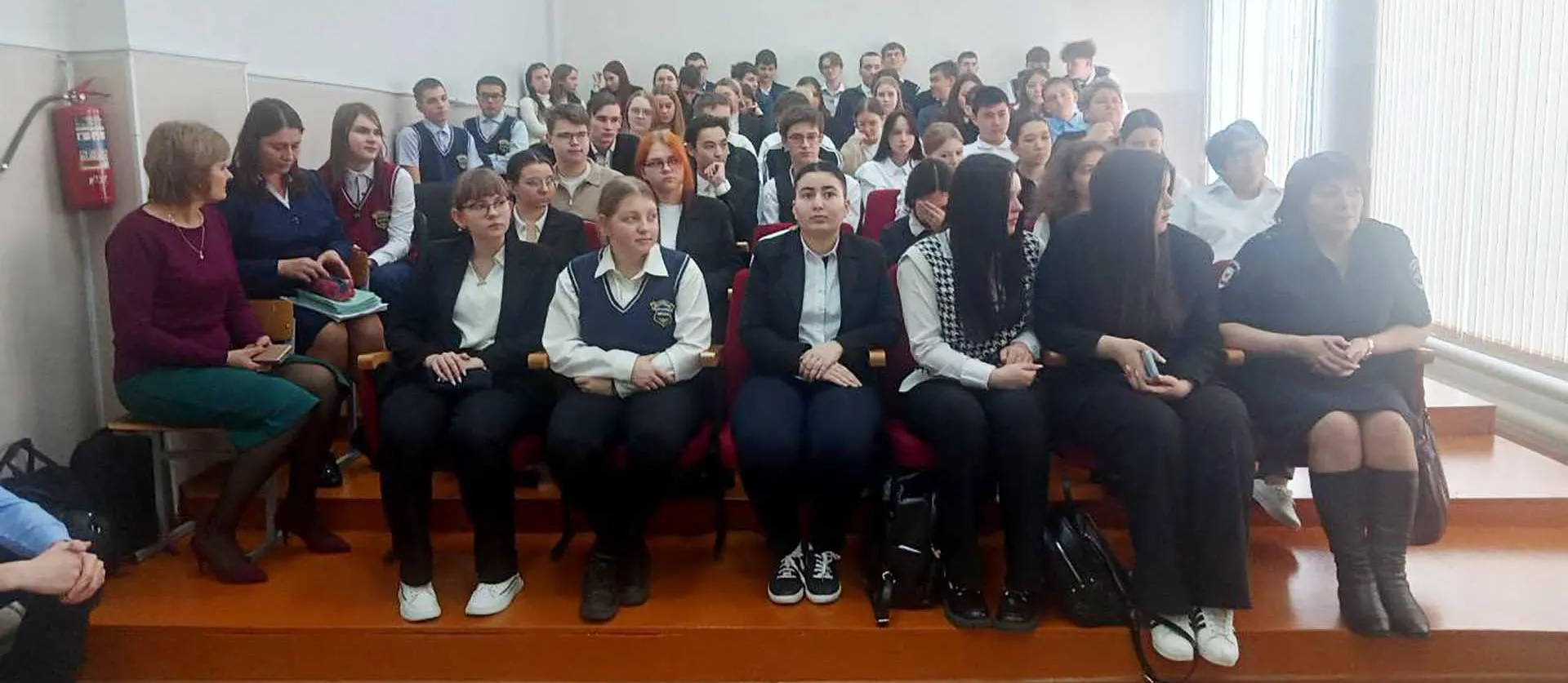 Адмистрация МО Октябрьский район