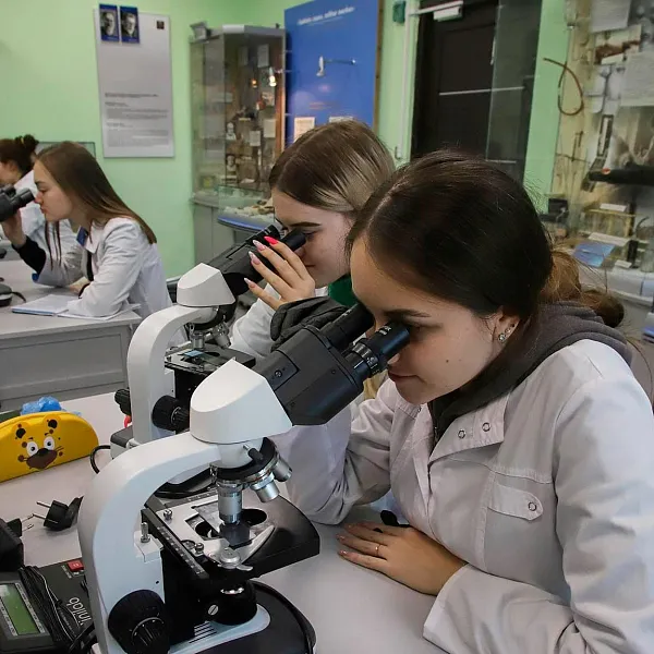 В&nbsp;Барнауле школьникам рассказали о&nbsp;работе в&nbsp;медицине