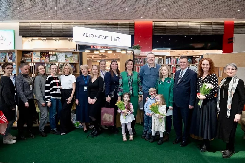В&nbsp;Санкт-Петербурге появился &laquo;Книжный остров&raquo;