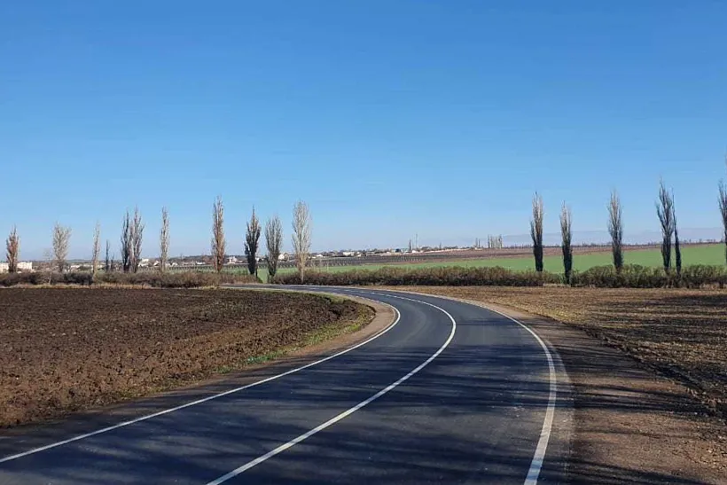 Дорогу Солнечное&nbsp;&mdash; Чайкино в&nbsp;Крыму начали ремонтировать по&nbsp;нацпроекту