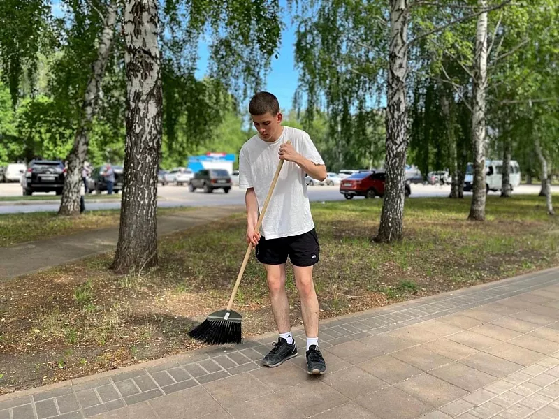 В&nbsp;городе Отрадном Самарской области начали работу летние трудовые отряды