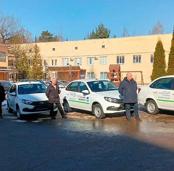 Еще&nbsp;25&nbsp;автомобилей поступили в&nbsp;медучреждения Калужской области