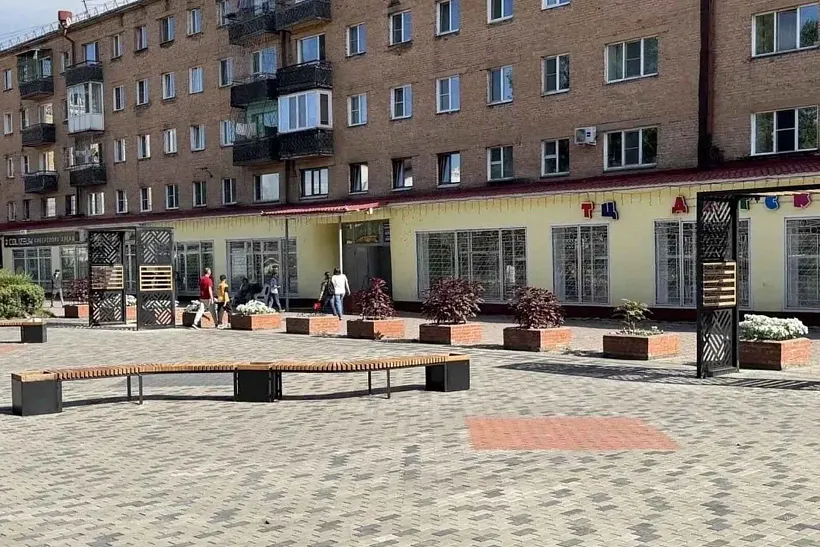 В&nbsp;Кызыле благоустроили территорию возле &laquo;Детского мира&raquo;