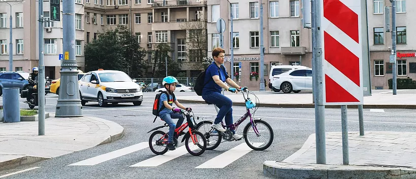 В&nbsp;олимпиаде &laquo;Безопасные дороги&raquo; поучаствовали 15&nbsp;тыс. школьников Ленобласти