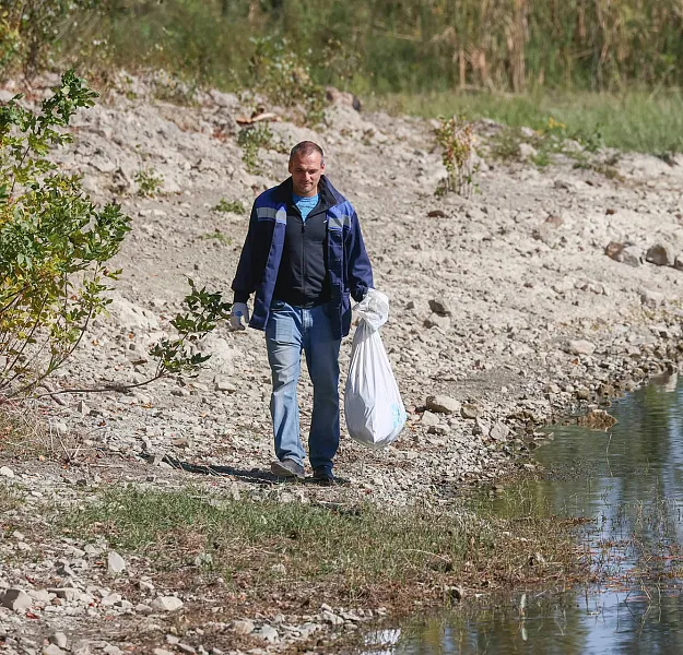 В&nbsp;дендропарке Ульяновска прошла акция &laquo;Вода России&raquo;