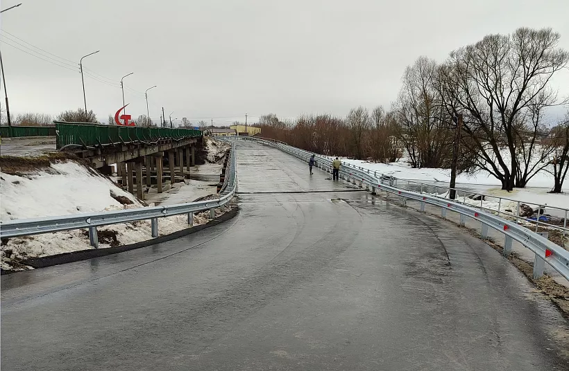 В&nbsp;Почепе Брянской области ремонтируют мост через реку Судость