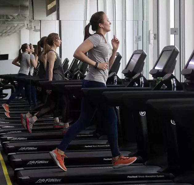 Количество занимающихся спортом жителей Приморья достигло почти 60%