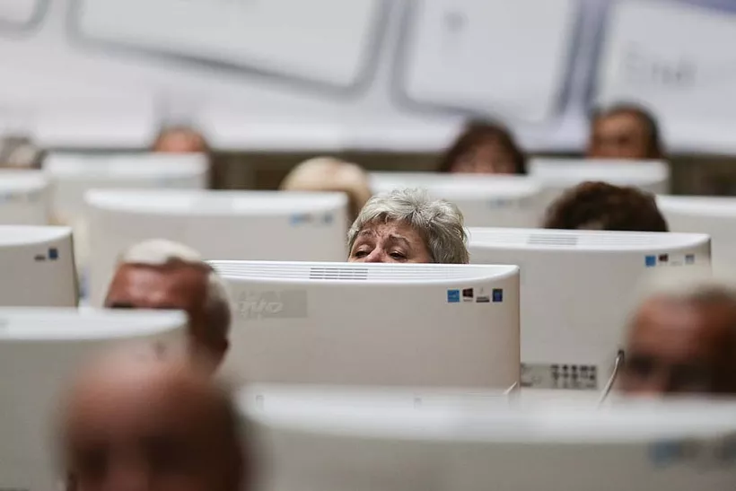 В&nbsp;Адыгее 285&nbsp;человек старшего поколения прошли обучение навыкам компьютерно