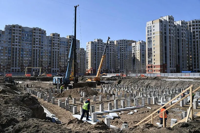 В&nbsp;микрорайоне Омска Серебряный берег приступили к&nbsp;строительству школы