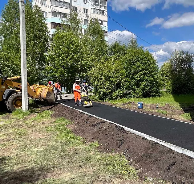 В&nbsp;поселке Металлплощадка в&nbsp;Кузбассе приступили к&nbsp;ремонту дворов