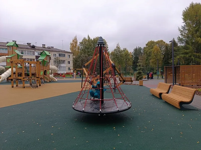 В&nbsp;Кирове на&nbsp;улице Заводской открыли новый сквер