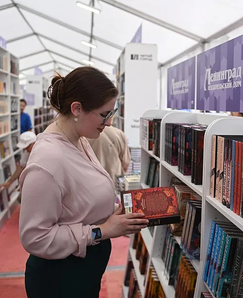 В&nbsp;Пушкинском районе Петербурга прошел книжный фестиваль семейного чтения