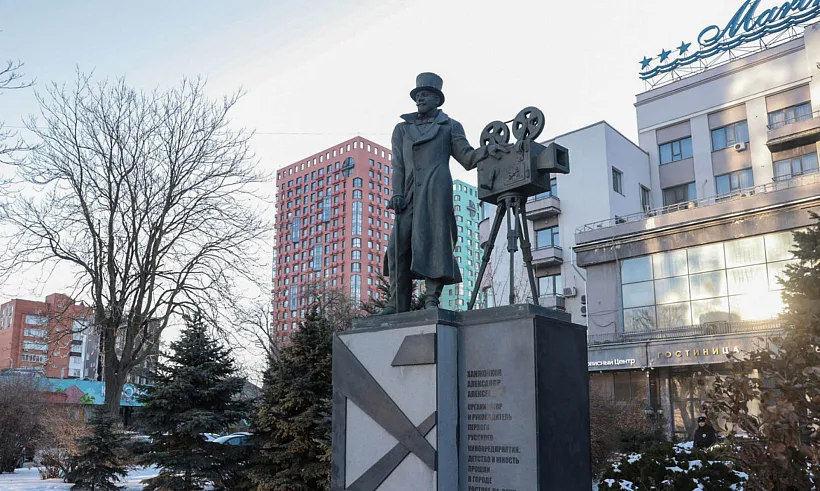 В&nbsp;Ростове-на-Дону реконструируют сквер Строителей