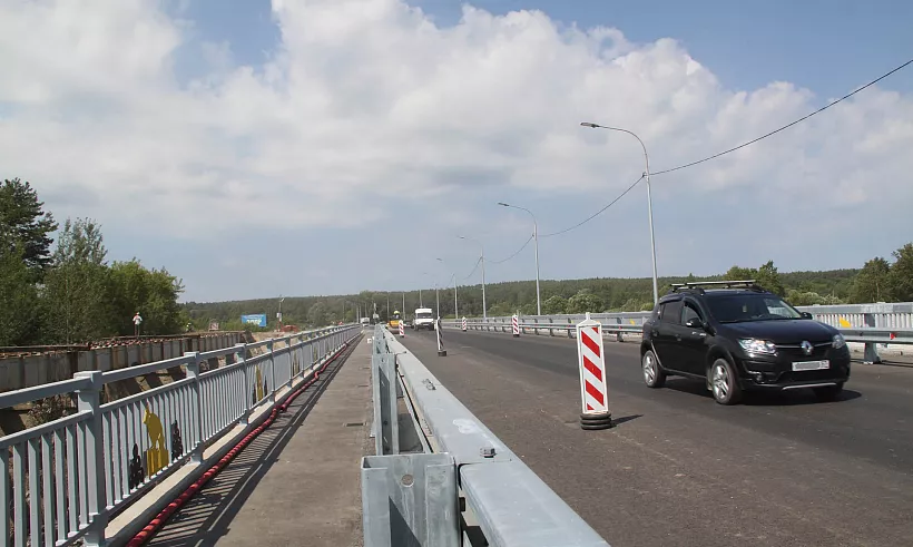 Возведение моста над&nbsp;рекой Болвой в&nbsp;Брянской области скоро завершится