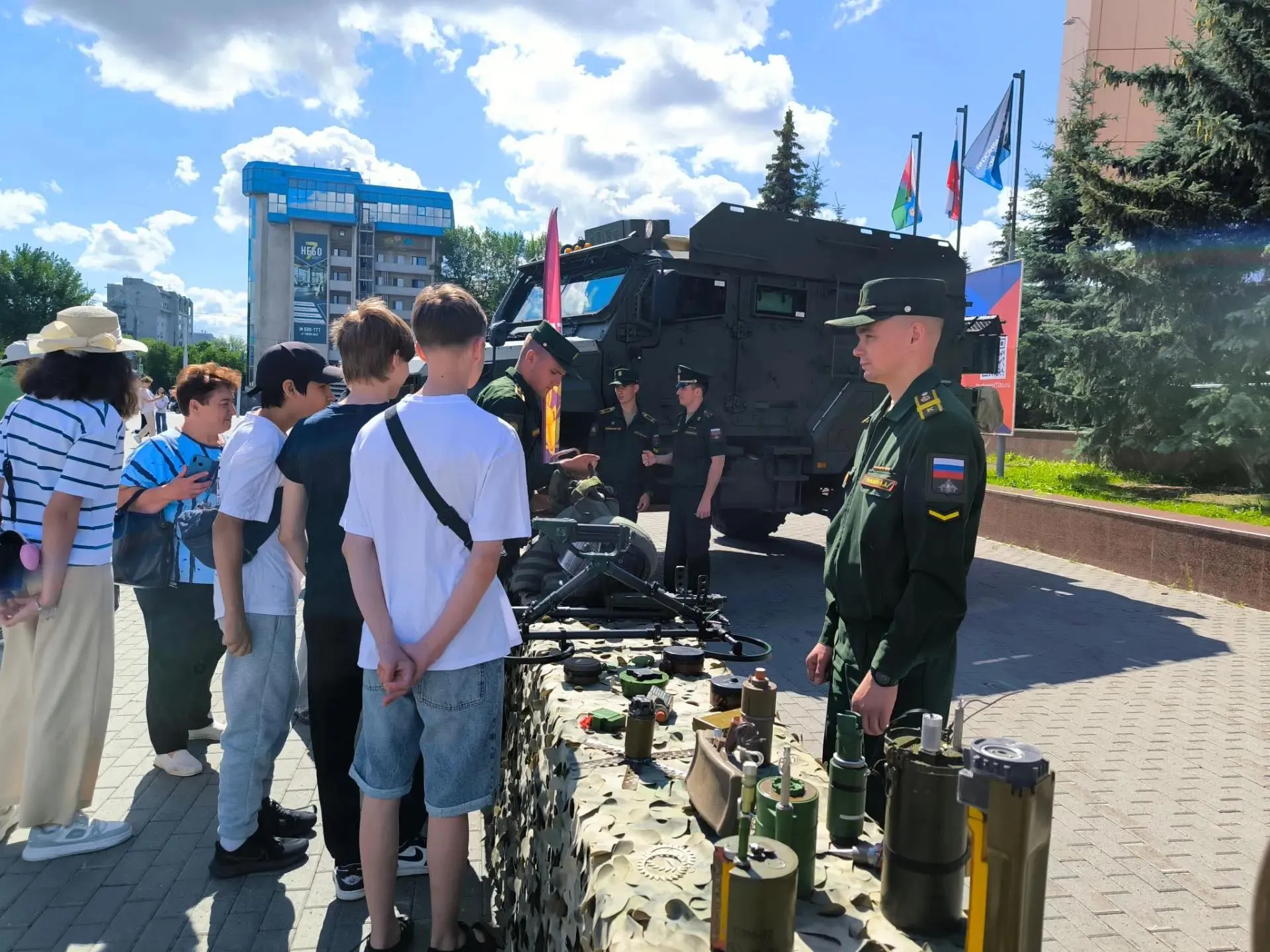 Ярмарка трудоустройства в&nbsp;Тюменской области собрала более 8200&nbsp;участников