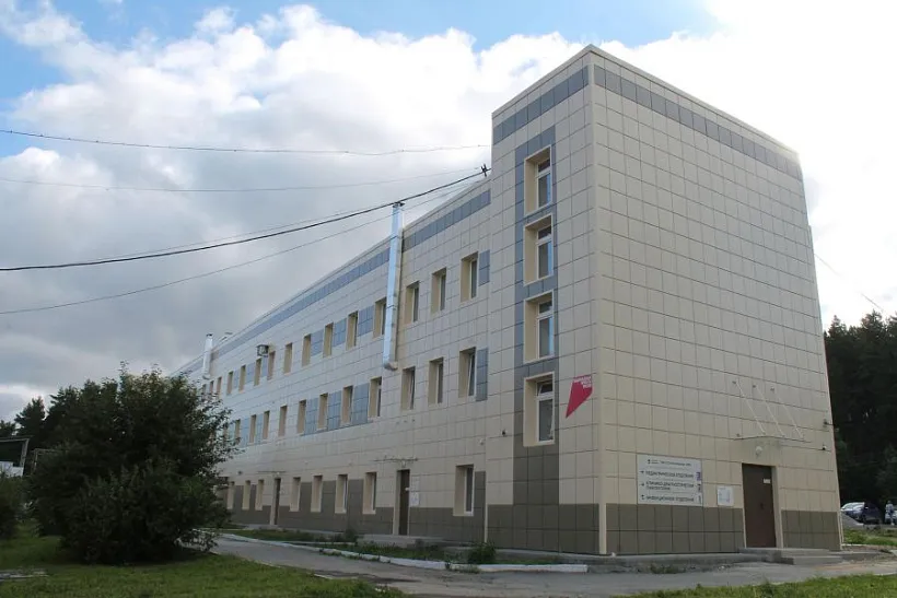 В&nbsp;поселке Белоярском Свердловской области открыли обновленный медкорпус