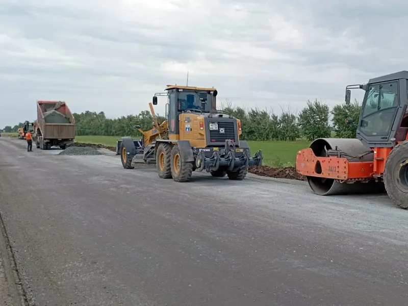 В&nbsp;Омской области обновят дорогу Новоселецк&nbsp;&mdash; Таврическое&nbsp;&mdash; Нововаршавка