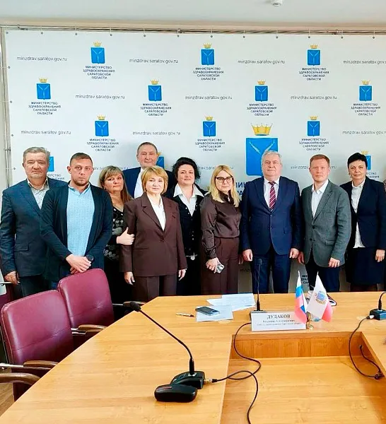 Эксперты из&nbsp;Москвы посетили медучреждения Саратовской области