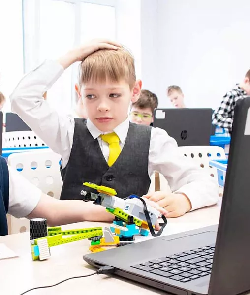 В&nbsp;Кирове прошли соревнования по&nbsp;робототехнике &laquo;Робо-kids&raquo;
