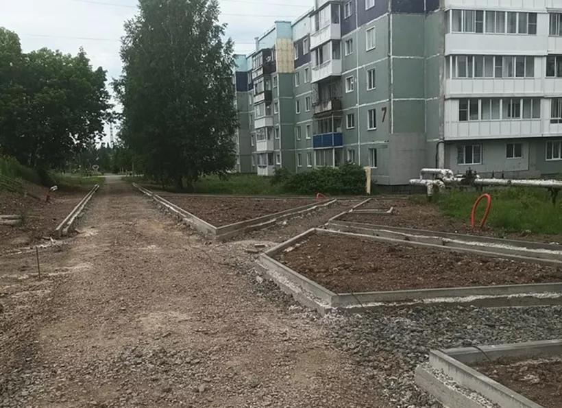 Аллею Молодежного бульвара благоустраивают в&nbsp;городе Березовском в&nbsp;Кузбассе