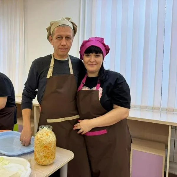 В&nbsp;Юрге прошел семейный мастер-класс по&nbsp;засолке капусты