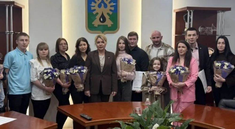  Администрация города Урай