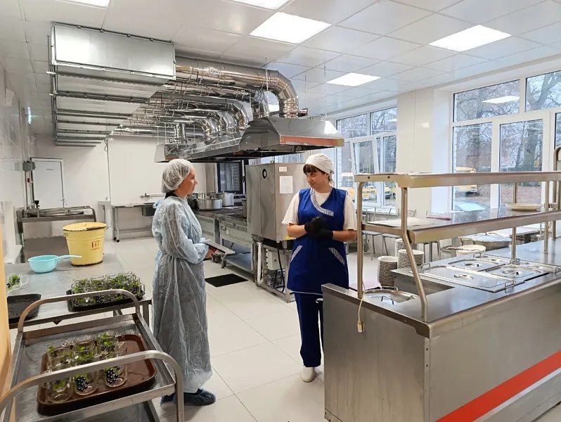 Меню в&nbsp;школе Тамбовской области улучшили по&nbsp;просьбе местных жителей