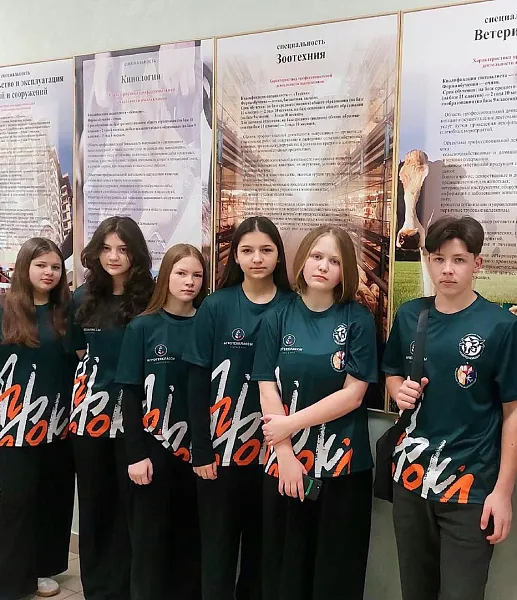 Ученики агротехкласса в&nbsp;Ленобласти посетили Беседский сельхозтехникум