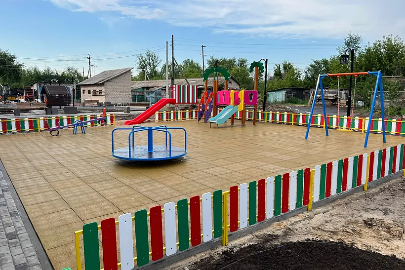 В&nbsp;городе Новоаннинский Волгоградской области благоустроили двор
