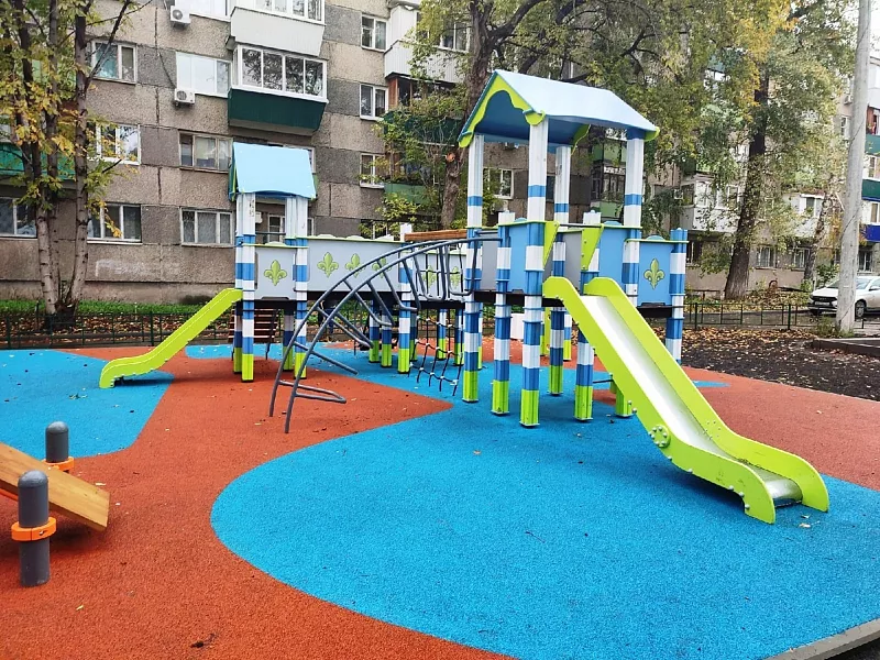 Свыше 50&nbsp;дворов облагородили в&nbsp;Самаре при поддержке нацпроекта