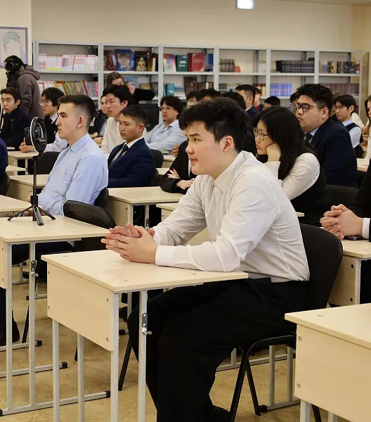 В&nbsp;Улан-Удэ школьникам рассказали о&nbsp;первом президенте Бурятии
