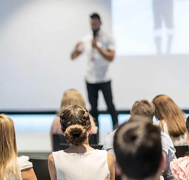 В&nbsp;Москве пройдет интерактивная игра-семинар проекта &laquo;Перезвони сам&raquo;