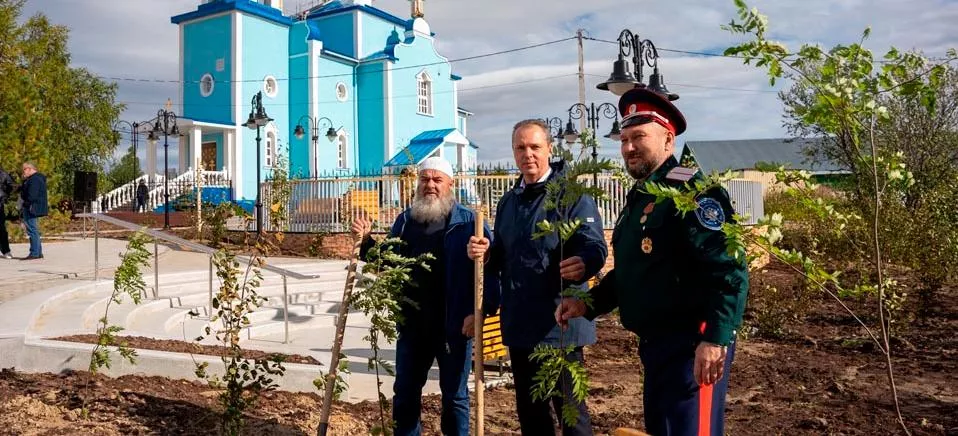 Администрация муниципального образования Приуральский район