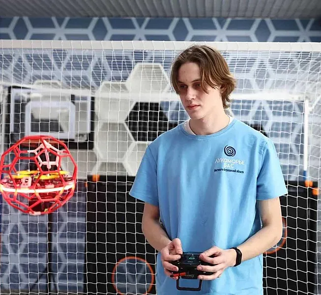 Финал фестиваля по&nbsp;БАС собрал в&nbsp;Астрахани будущих операторов дронов