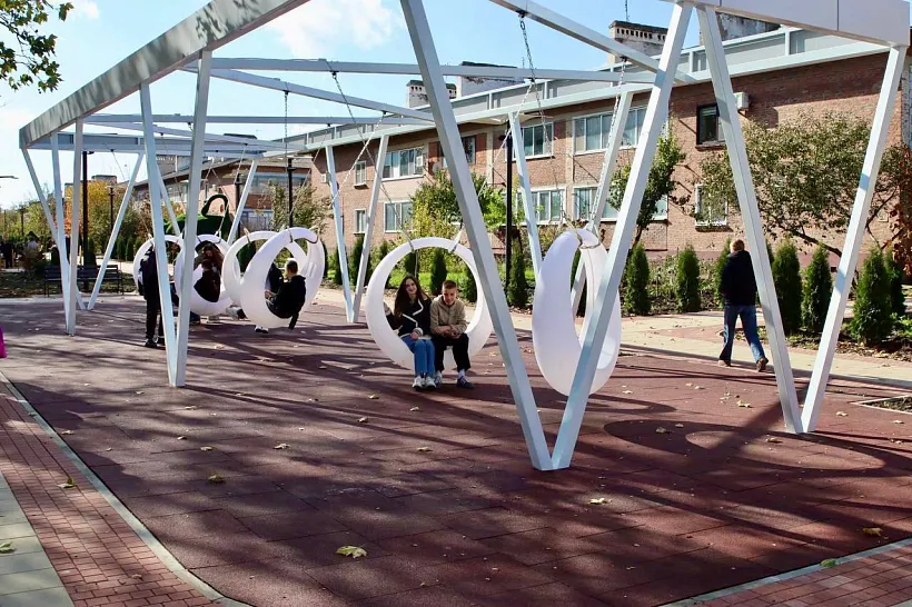 В&nbsp;Гулькевичском районе Кубани открыли обновленный сквер